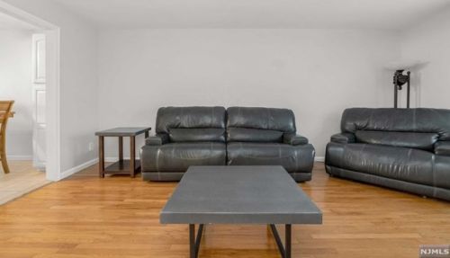1400 70th St, North Bergen, NJ 07047-3922