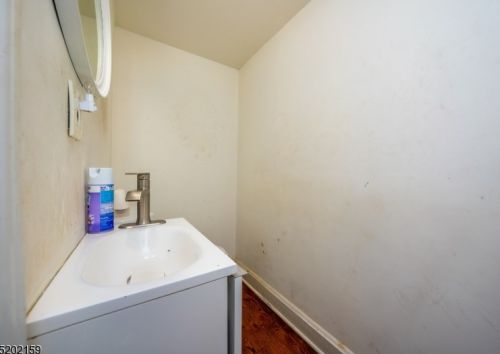 551 Leo St, Industrial Hillside NJ  07205-1726 exterior