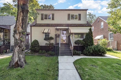4135 Henry Ave, Hammond, IN 46327-1252