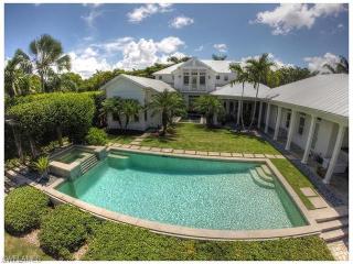 1890 8th St, Naples FL  34120-3461 exterior