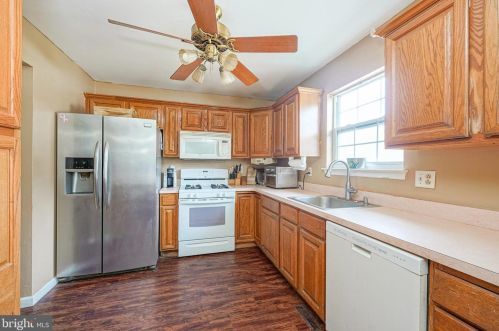 124 Meadowrue Ln, Wenonah NJ  08090-2063 exterior