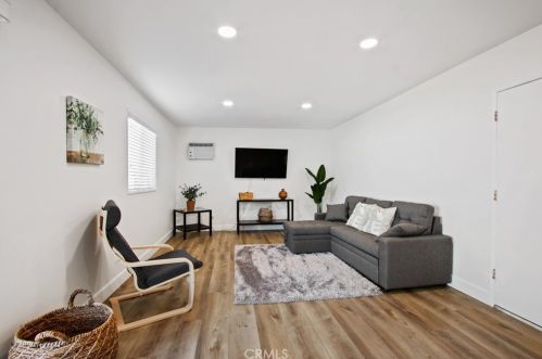 1341 Silverbirch Pl, West Covina CA  91790-5048 exterior