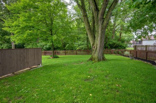 698 Bordeaux Ave, Marion, OH 43302-6660