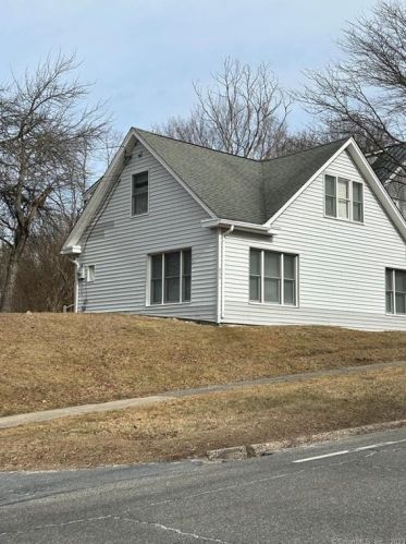848 Bantam Rd, Litchfield CT  06750-1637 exterior