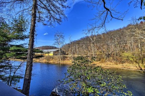 111 Wheeler Ln, Latrobe PA  15650-2869 exterior