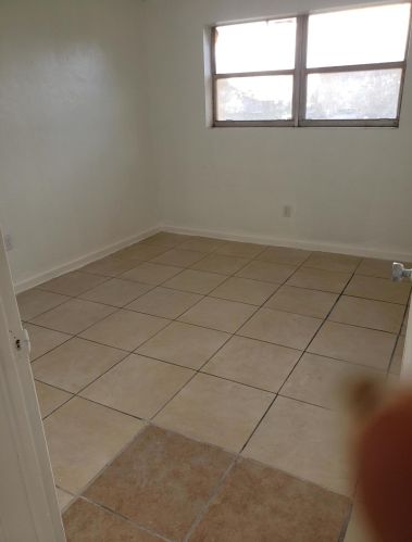 170 7th Ave, South Bay FL  33493-1703 exterior