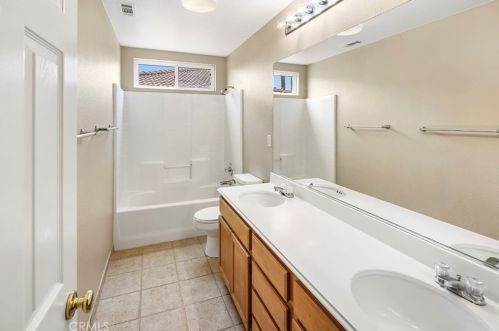 42089 Delmonte St, Temecula CA  92591-7921 exterior