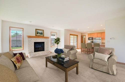 2601 Barnard Dr, Valpo, IN 46385-7107