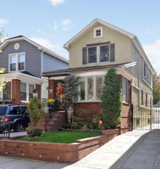 154 91st St, Brooklyn, NY 11212-1302