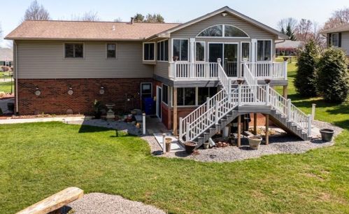 20 Imperial Dr, Greenville, PA 16125-9766