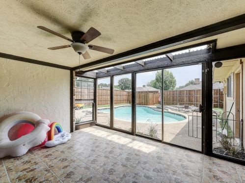 518 Goodwin Dr, Richardson TX  75081-5601 exterior