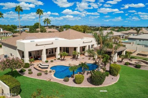 22635 Val Vista Dr, Gilbert, AZ 85298-0257