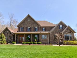 1068 Lancaster Rd, Harmony, PA 16037-7402