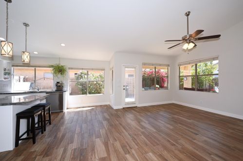 6409 Wahalla Ln, Glendale AZ 85308-5579 exterior