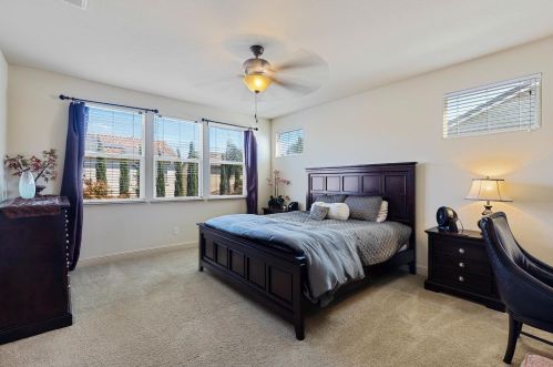 2073 Wyndham Way, Lodi CA  95242-4807 exterior