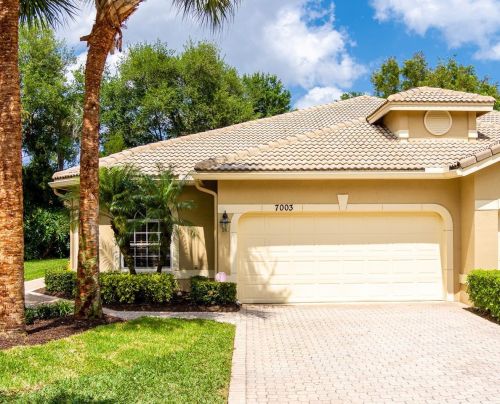 7003 Willow Pine Way, Fort Pierce, FL 34986-3333