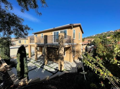 44273 Marcelina Ct, Temecula CA  92592-1391 exterior