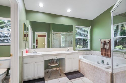 3202 Coconut Grove Rd, Land O Lakes FL  34639-6735 exterior