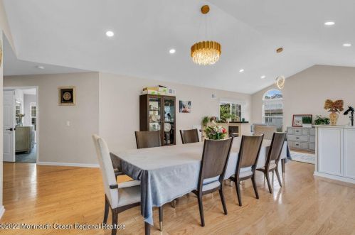 26 Casco Ct, Lakewood NJ  08701-5779 exterior