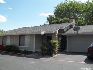1131 Rivara Cir, Sacramento, CA 95864-3720