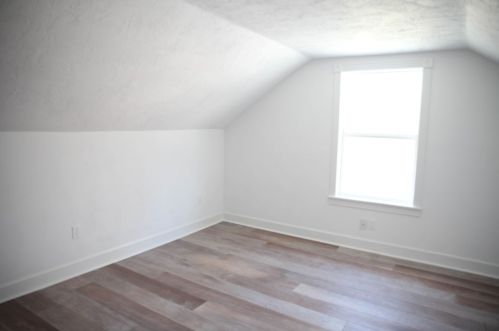 1002 Crawford Ave, Connellsville PA  15425-2428 exterior