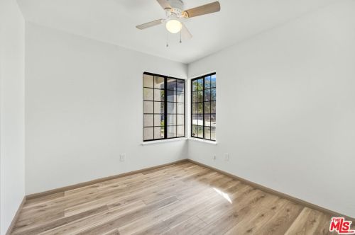 1621 Lingard St, Lancaster CA 93535-3442 exterior