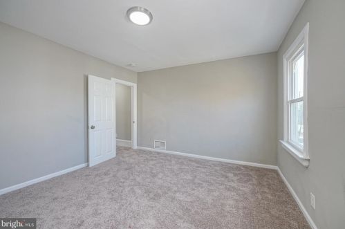 124 Sussex St, Gloucester NJ  08030-1449 exterior