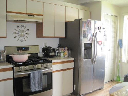 329 Wycoff Way, East Brunswick, NJ 08816-5656