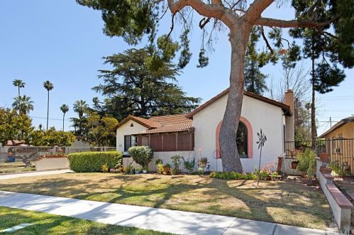 4530 Merrill Ave, Riverside, CA 92506-2325