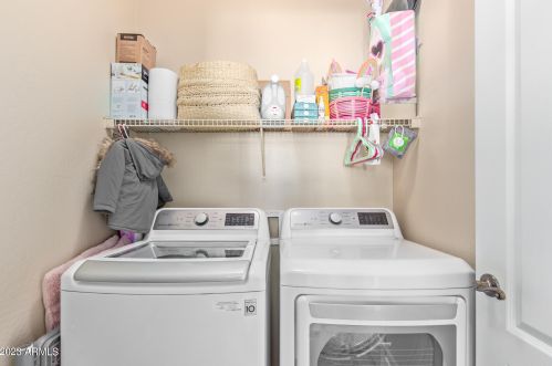 1743 Chatsworth, Mesa AZ 85212-2374 exterior