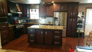 2081 Cleveland Ave, Porterville, CA 93257-2663