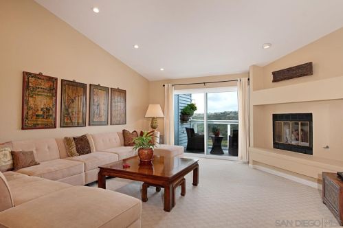 11034 Caminito Vista Pacifica, San Diego CA 92131-3301 exterior