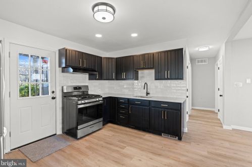 257 Mercer Ave, Gloucester NJ  08031-1614 exterior