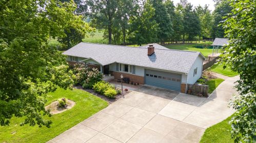 7840 Cheshire Rd, Galena, OH 43021-9741