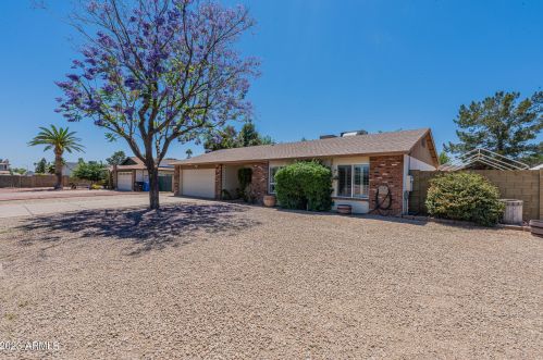 16020 30th Dr, Phoenix, AZ 85053-4018