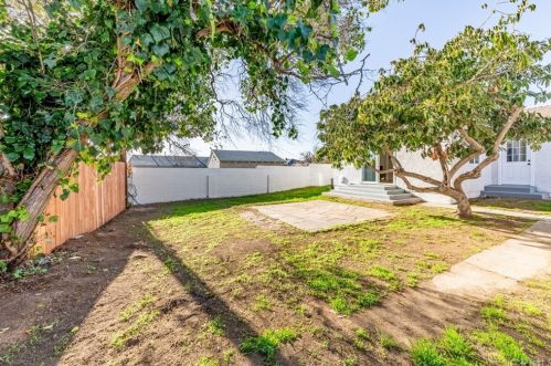 744 137th St, Gardena CA  90247-2104 exterior