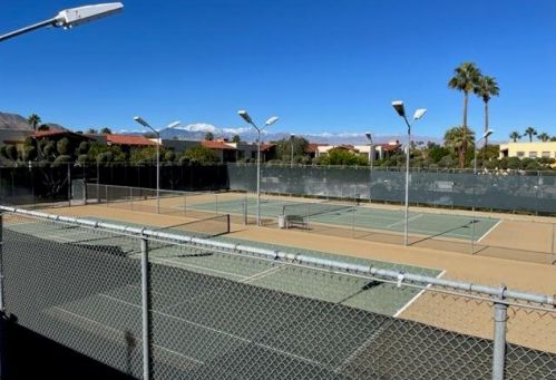 1411 Sunrise Way, Palm Springs CA  92262-5374 exterior