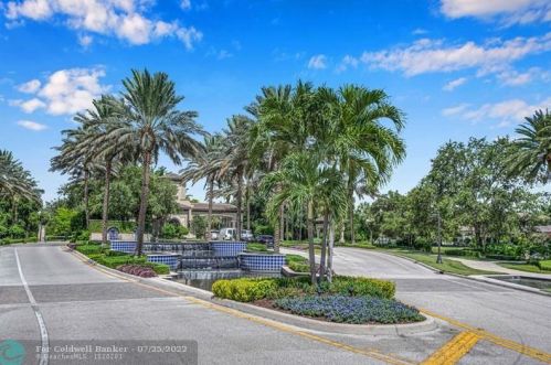 8178 Hutchinson Ct, Delray Beach FL  33446-5679 exterior