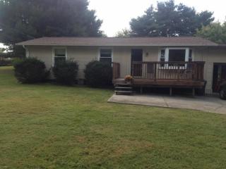 2229 Grey Ridge Rd, Maryville, TN 37801-7452