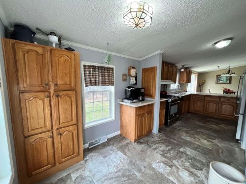 3613 Haines Rd, Duluth MN 55811-3733 exterior