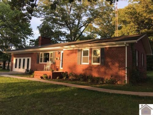 60 Allbritten Ln, Murray, KY 42071-6833