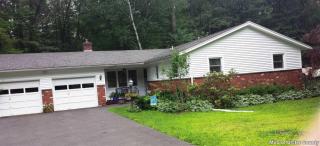 41 Carroll St, Tillson, NY 12486-1216