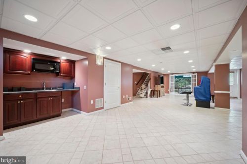 1306 Stoney Riv Dr, Prospectville PA 19002-1161 exterior