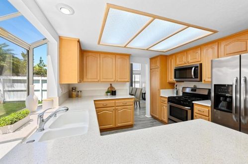 656 Montage Rd, Oceanside CA  92057-6371 exterior