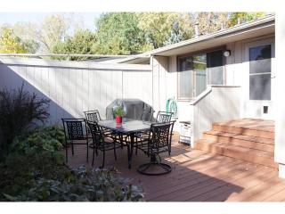 1633 Black Oaks Pl, Minneapolis, MN 55447-2876