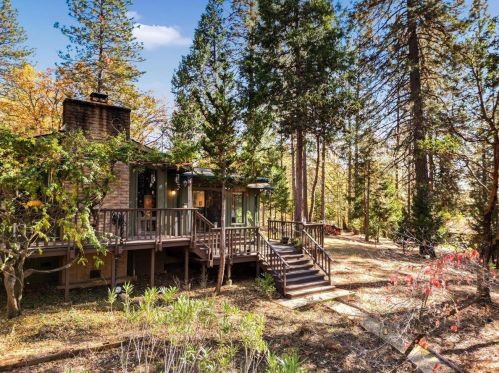 13943 Greenhorn Rd, Grass Valley CA  95945-8484 exterior