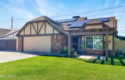 4787 Mcrae Way, Glendale, AZ 85308-4820