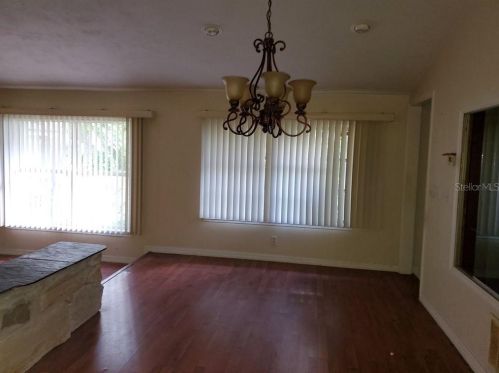 370 Hand Ave, Ormond Beach FL 32174-7556 exterior