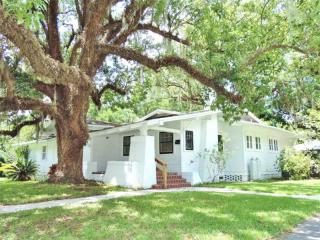 305 Broadway Ave, Bartow, FL 33830-4607
