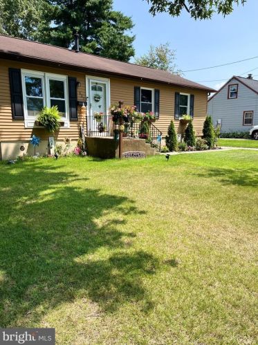 437 Bucknell Ave, Wenonah NJ  08090-1304 exterior